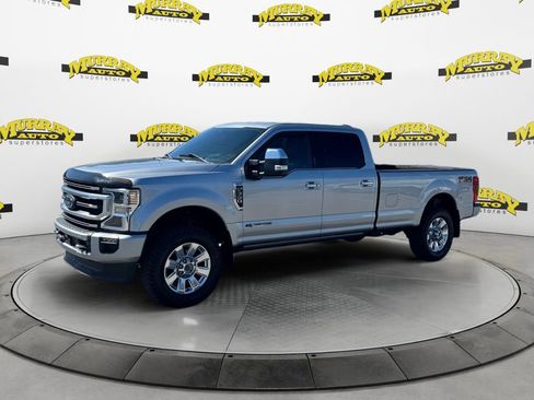 Used 2022 Ford F350 Platinum AWD/4WD image 1