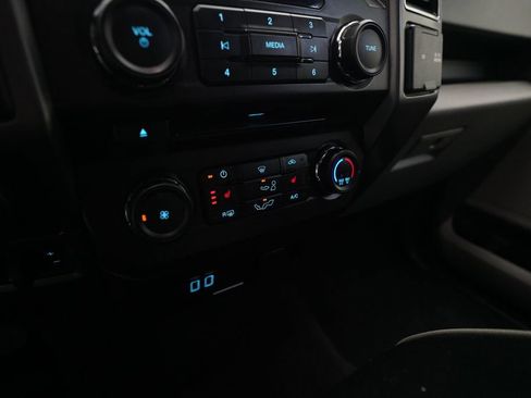 Used 2018 Ford F150 XLT w/ Equipment Group 302A Luxury image 20