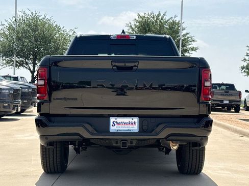 New 2026 RAM 1500 2WD Crew Cab image 9