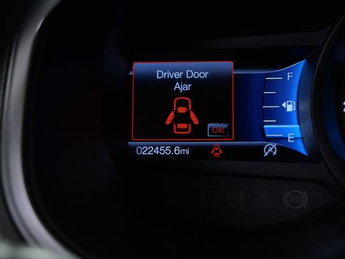 Used 2022 Ford Edge SE w/ Black Appearance Package AWD/4WD image 27