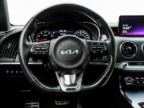 Used 2023 Kia Stinger GT2 RWD image 18