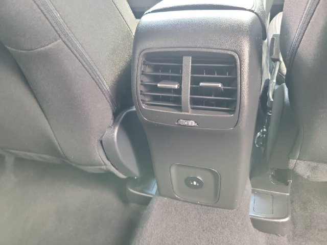Certified 2024 Ford Escape Active AWD/4WD image 23