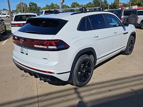 New 2026 Volkswagen Atlas Cross Sport SEL R-Line AWD/4WD image 5