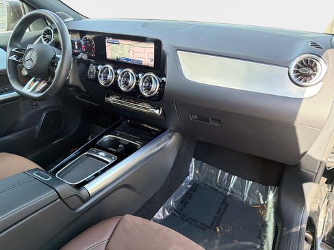 Used 2025 Mercedes-Benz GLA 35 AMG 4MATIC image 24