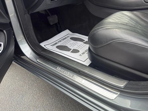 Used 2018 Mercedes-Benz S 560 4MATIC Sedan image 30
