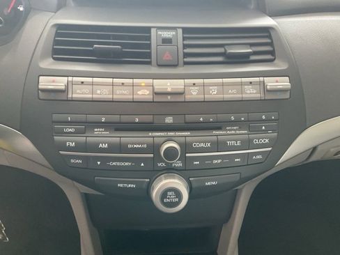 Used 2010 Honda Accord EX-L image 12