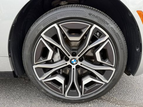 Certified 2026 BMW iX xDrive60 AWD/4WD image 18