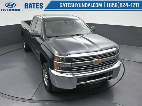 Used 2017 Chevrolet Silverado 2500 W/T image 48