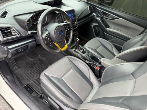 Used 2022 Subaru Crosstrek 2.5i Sport w/ Moonroof Package image 12