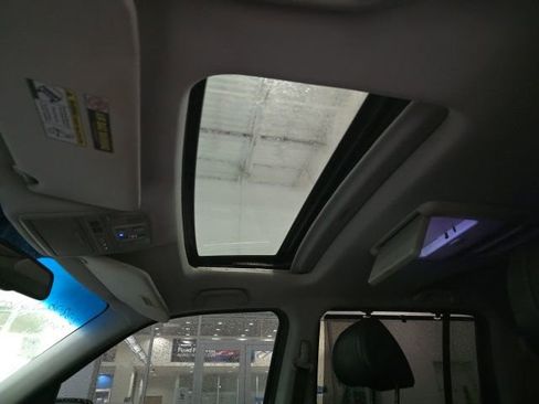 Used 2012 Honda Pilot Touring image 20