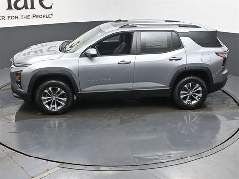 New 2026 Chevrolet Equinox LT image 36