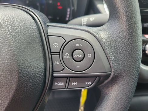 Used 2026 Toyota Corolla LE FWD image 20