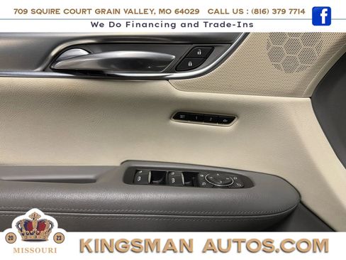 Used 2017 Cadillac XT5 Luxury w/ Driver Awareness Package image 13