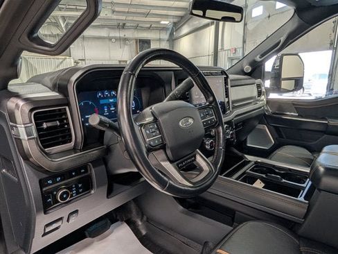 Used 2024 Ford F350 Platinum AWD/4WD image 15