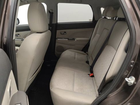 Used 2021 Mitsubishi Outlander Sport SE image 18