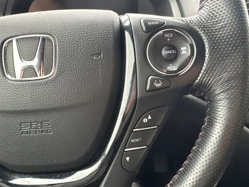 Certified 2021 Honda Ridgeline Black Edition image 17