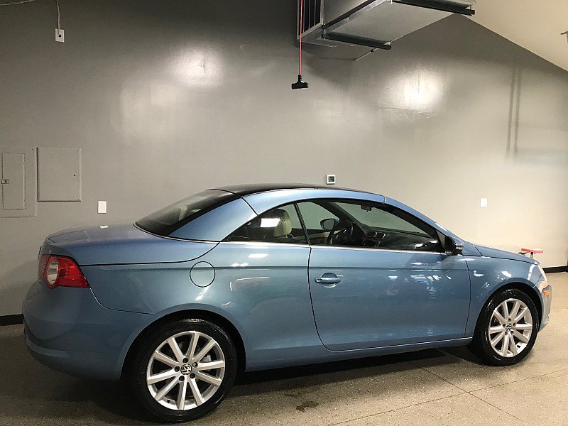 Used 2009 Volkswagen Eos Komfort FWD image 6