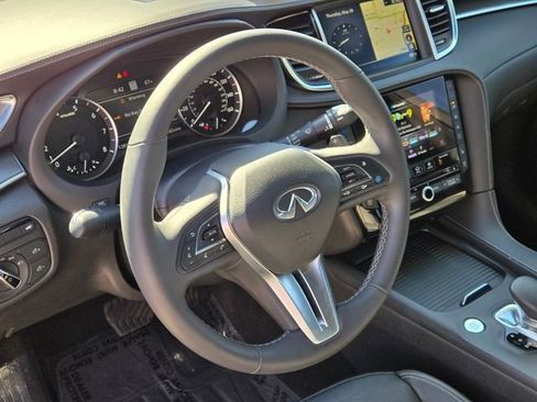 Certified 2023 INFINITI QX55 Essential AWD/4WD image 24