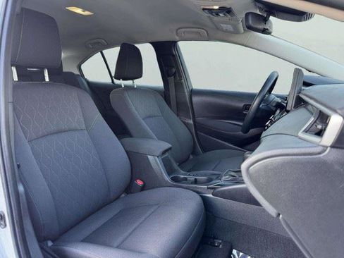 Used 2024 Toyota Corolla LE FWD image 43