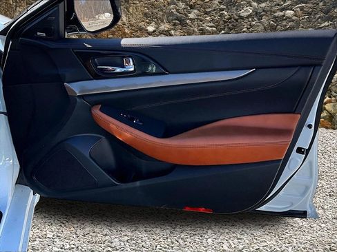 Used 2020 Nissan Maxima Platinum w/ Reserve Package image 21