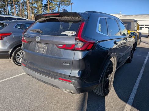 Used 2023 Honda CR-V Sport Touring image 11