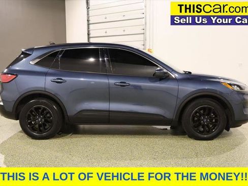 Used 2020 Ford Escape SE image 8