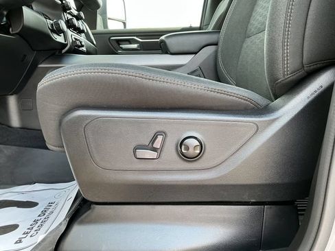 Used 2025 RAM 1500 Big Horn AWD/4WD image 14