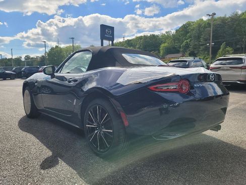 New 2026 MAZDA MX-5 Miata Grand Touring w/ Weather Package RWD image 10