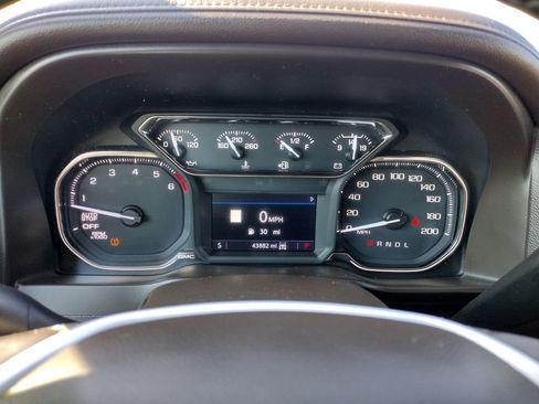 Used 2019 GMC Sierra 1500 SLT w/ SLT Premium Plus Package AWD/4WD image 24