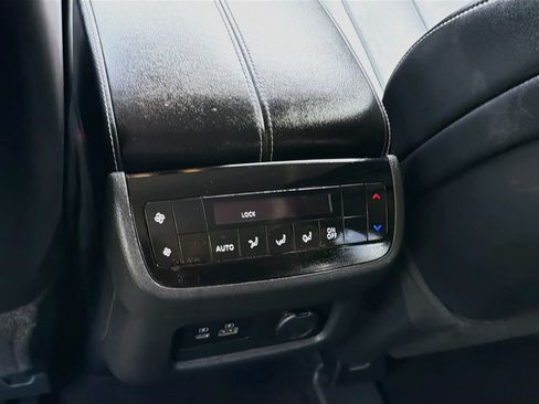 Used 2023 INFINITI QX60 Luxe w/ Performance Audio Package FWD image 23