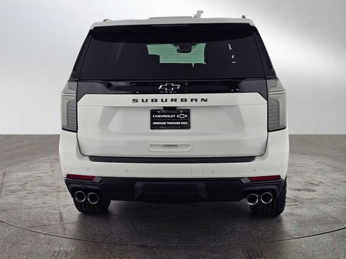 New 2026 Chevrolet Suburban Z71 AWD/4WD image 4