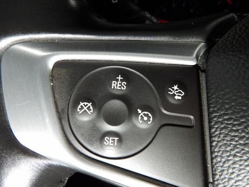 Used 2021 GMC Terrain SLE w/ Driver Convenience Package image 22