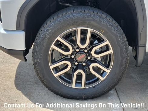 New 2026 GMC Sierra 1500 AT4 image 7