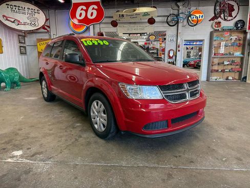 Used 2019 Dodge Journey SE image 7