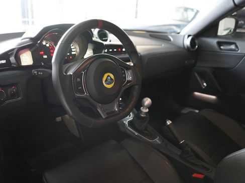 Used 2017 Lotus Evora 400 RWD image 6