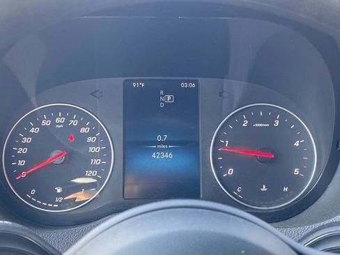 Used 2024 Mercedes-Benz Sprinter 2500 image 34