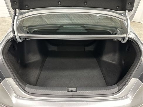 Used 2024 Honda Accord Touring image 23