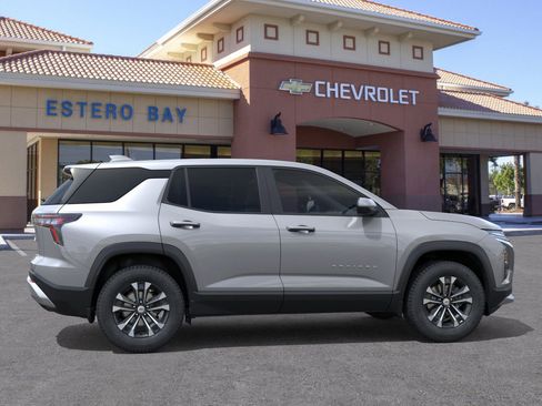 New 2026 Chevrolet Equinox LT image 29