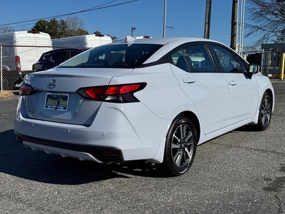 New 2025 Nissan Versa SV w/ Trunk Package