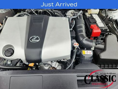 Used 2025 Lexus ES 350 w/ Premium Package FWD image 40