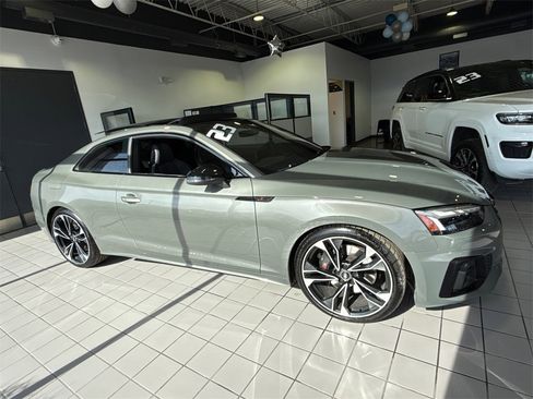 Used 2023 Audi S5 Premium Plus image 9