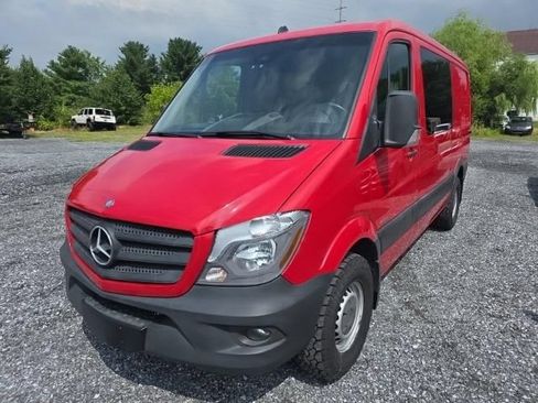 Used 2014 Mercedes-Benz Sprinter 2500 image 3