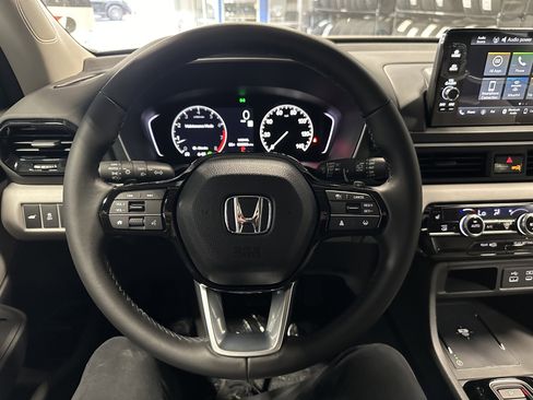 New 2025 Honda Pilot EX-L image 11