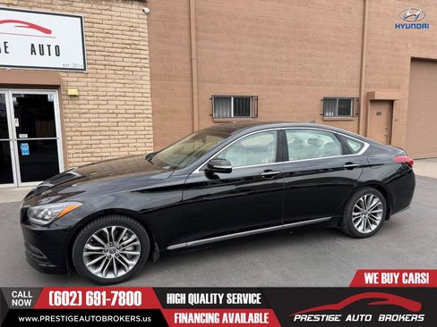 Used 2015 Hyundai Genesis 3.8 w/ Option Group 04 image 2