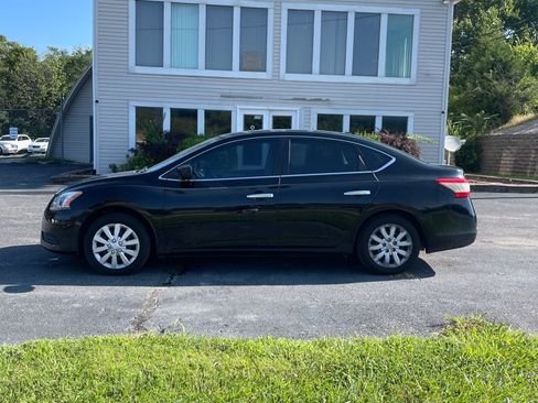 Used 2013 Nissan Sentra SV w/ Driver Pkg FWD image 2