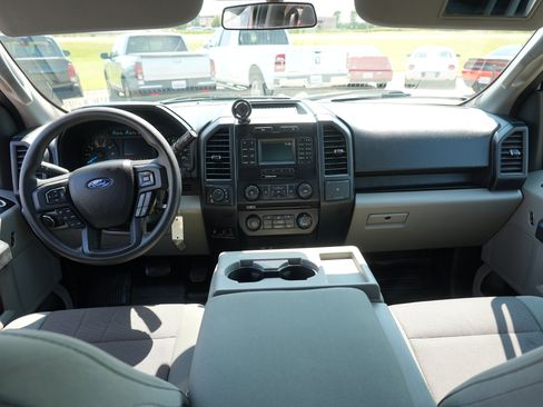 Used 2015 Ford F150 XL w/ Equipment Group 101A Mid AWD/4WD image 24