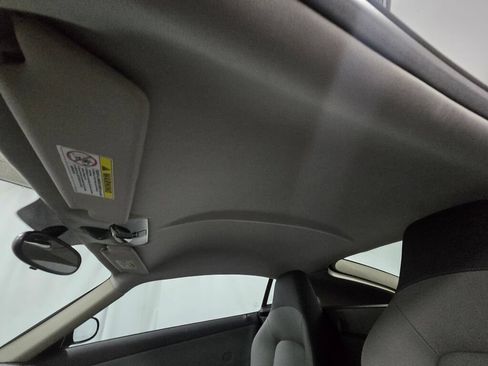 Used 2006 Chrysler Crossfire Limited RWD image 89