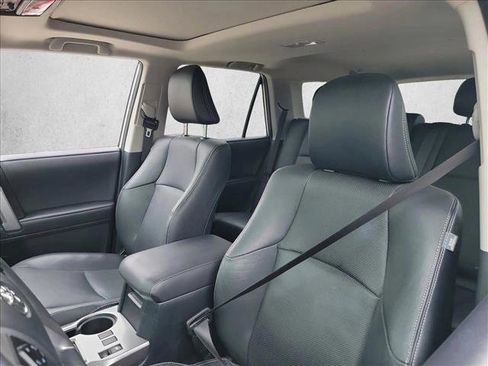 Used 2021 Toyota 4Runner Limited RWD image 10