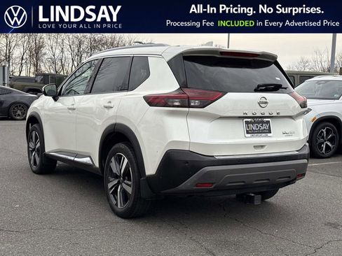 Used 2021 Nissan Rogue SL w/ Premium Package image 5