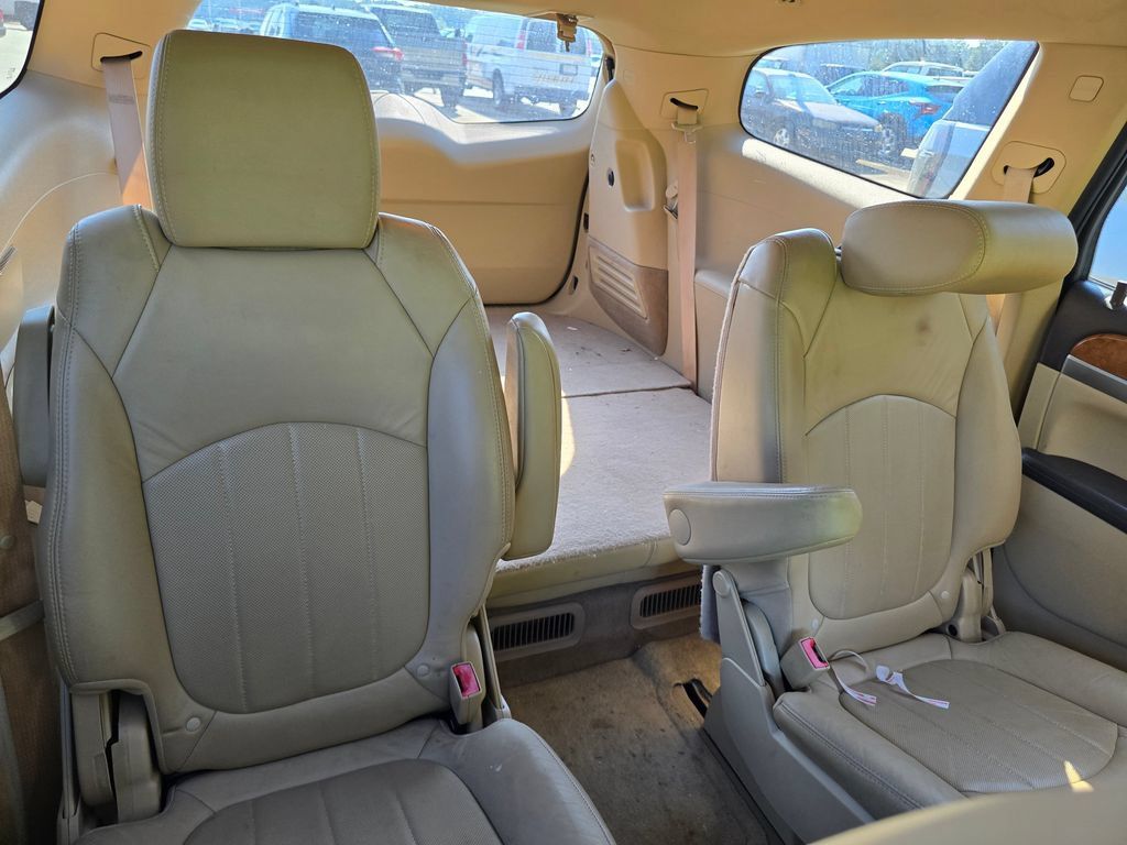 Used 2012 Buick Enclave Premium FWD image 5